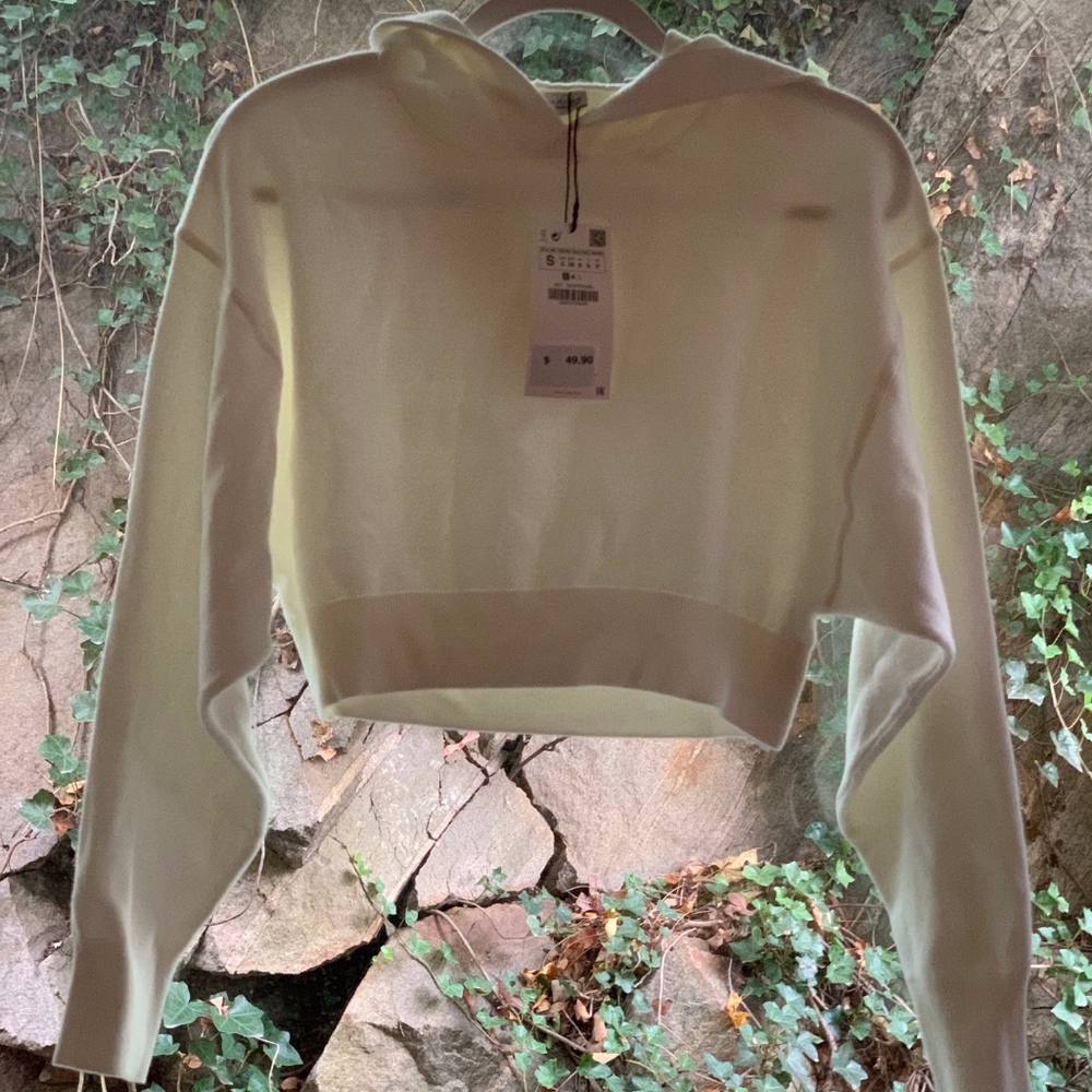 White Crop Sweater Hoodie